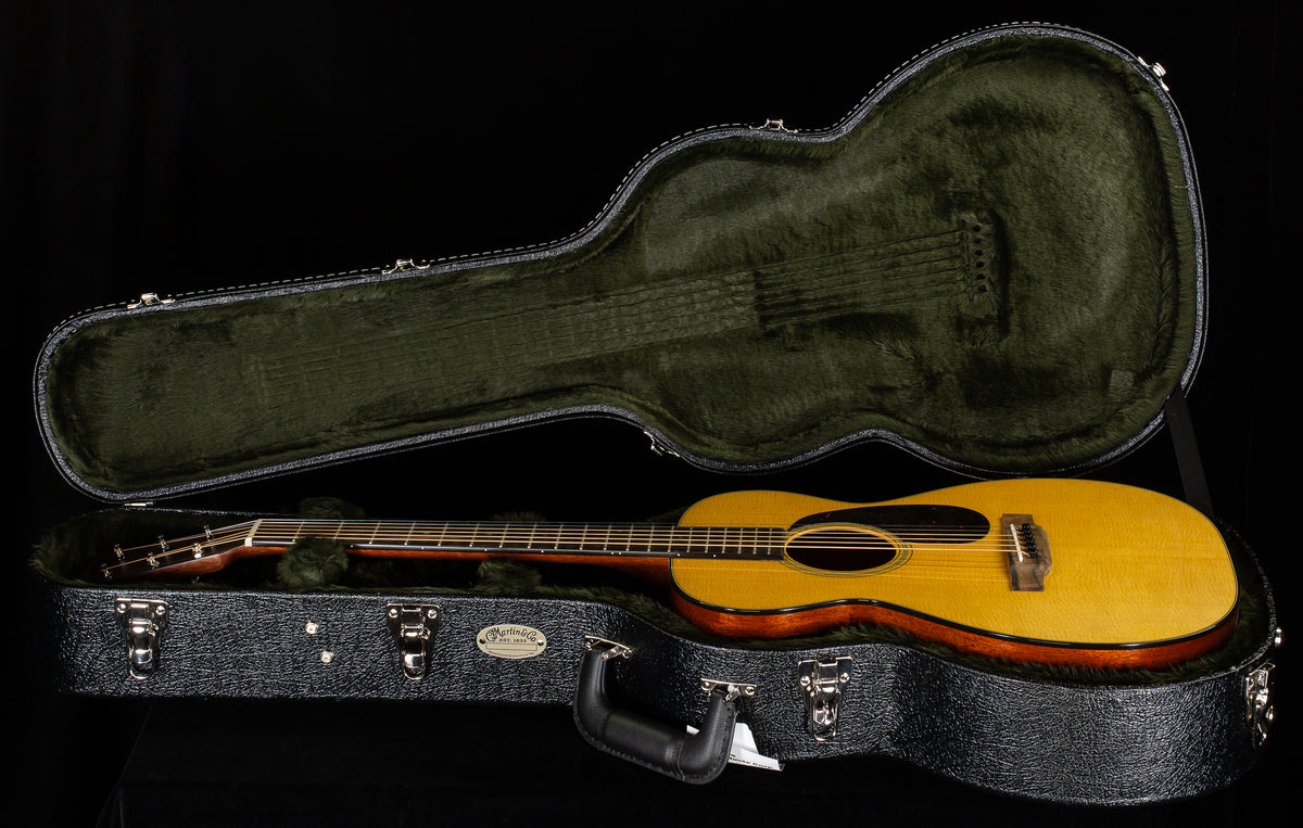 Martin 0-18 Reimagined (282)