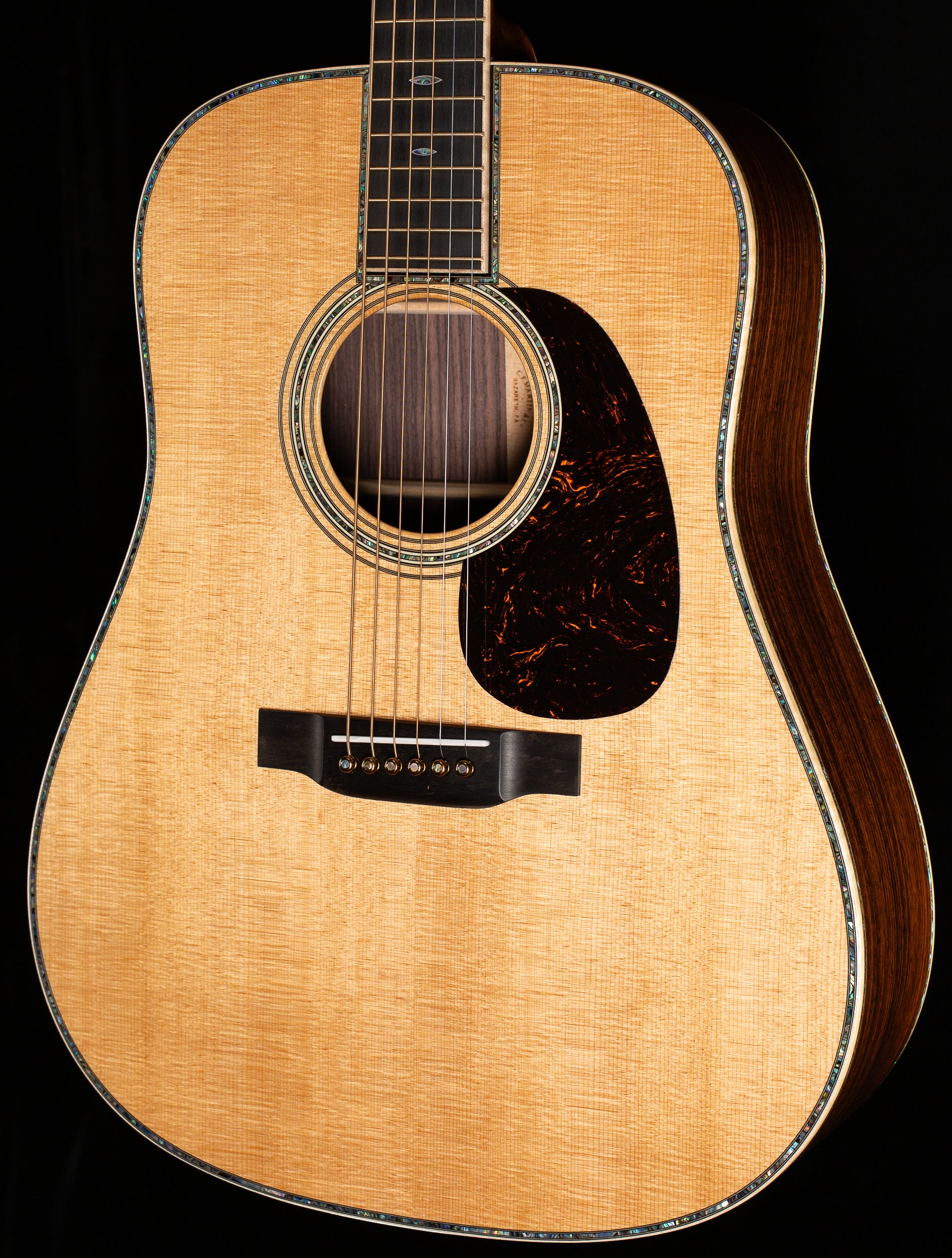 The MARTIN Ｄ-45 ｍore Martin D-45 Acoustic Guitar - Natural (2024) | Sweetwater