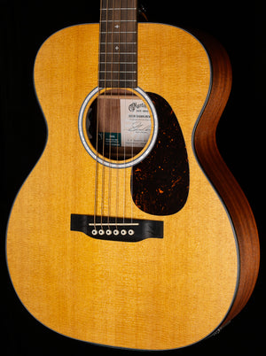 Martin 000JR-10E Shawn Mendes (454)