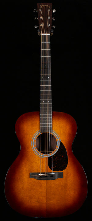 Martin OM-21 Ambertone (293)