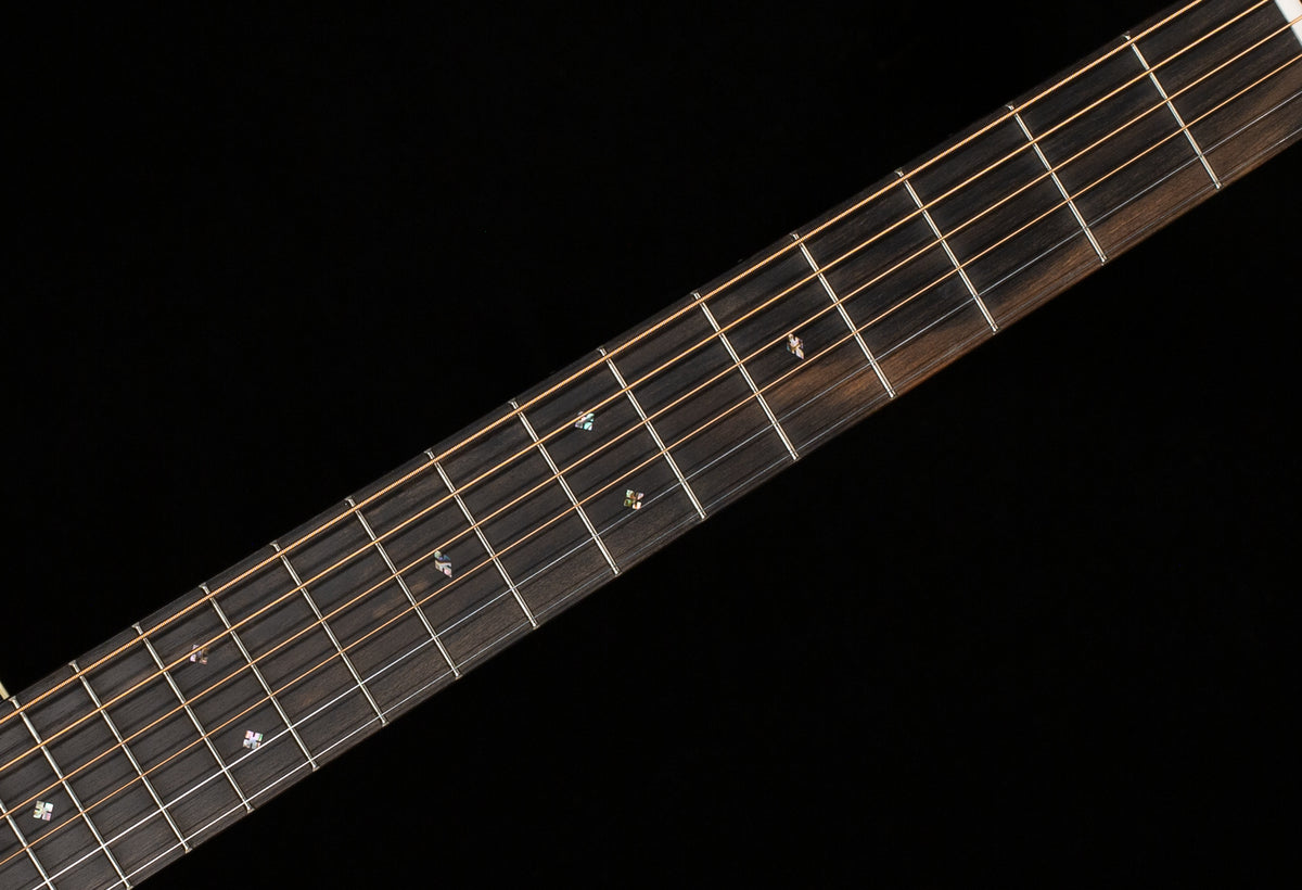 Martin 000-28 Ambertone 2024 Spec (360)