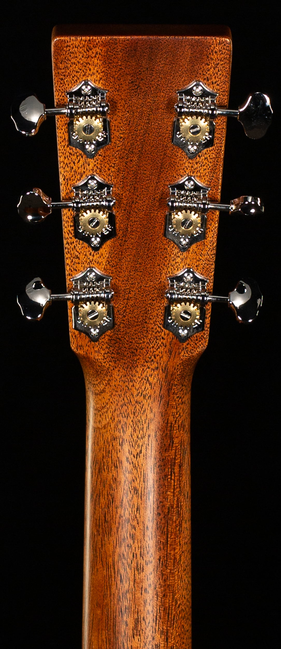 Martin Custom Shop Willcutt Exclusive Dreadnought Style 18 Adirondack/Flamed Mahogany (523)
