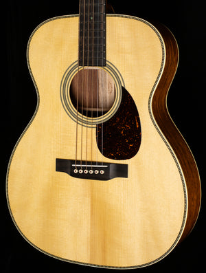 Martin Custom Shop Willcutt Exclusive OM 28 Style Guatemalan/Adirondack (526)