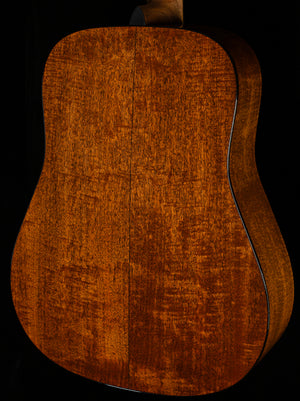 Martin Custom Shop Willcutt Exclusive Dreadnought 18 Style Flamed Mahogany/VTS Sitka Spruce (531)