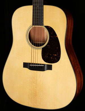 Martin Custom Shop Willcutt Exclusive Dreadnought 18 Style Flamed Mahogany/Adirondack  (533)