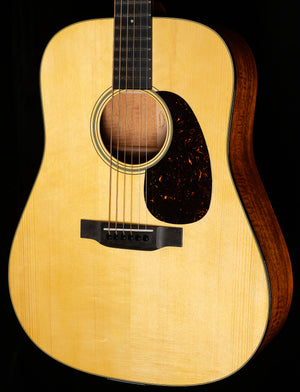 Martin Custom Shop Willcutt Exclusive Dreadnought 18 Style Flamed Mahogany/Adirondack (534)