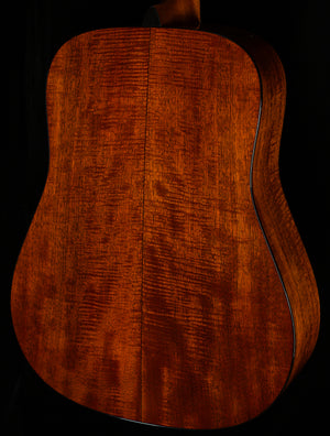 Martin Custom Shop Willcutt Exclusive Dreadnought 18 Style Flamed Mahogany/Adirondack (534)