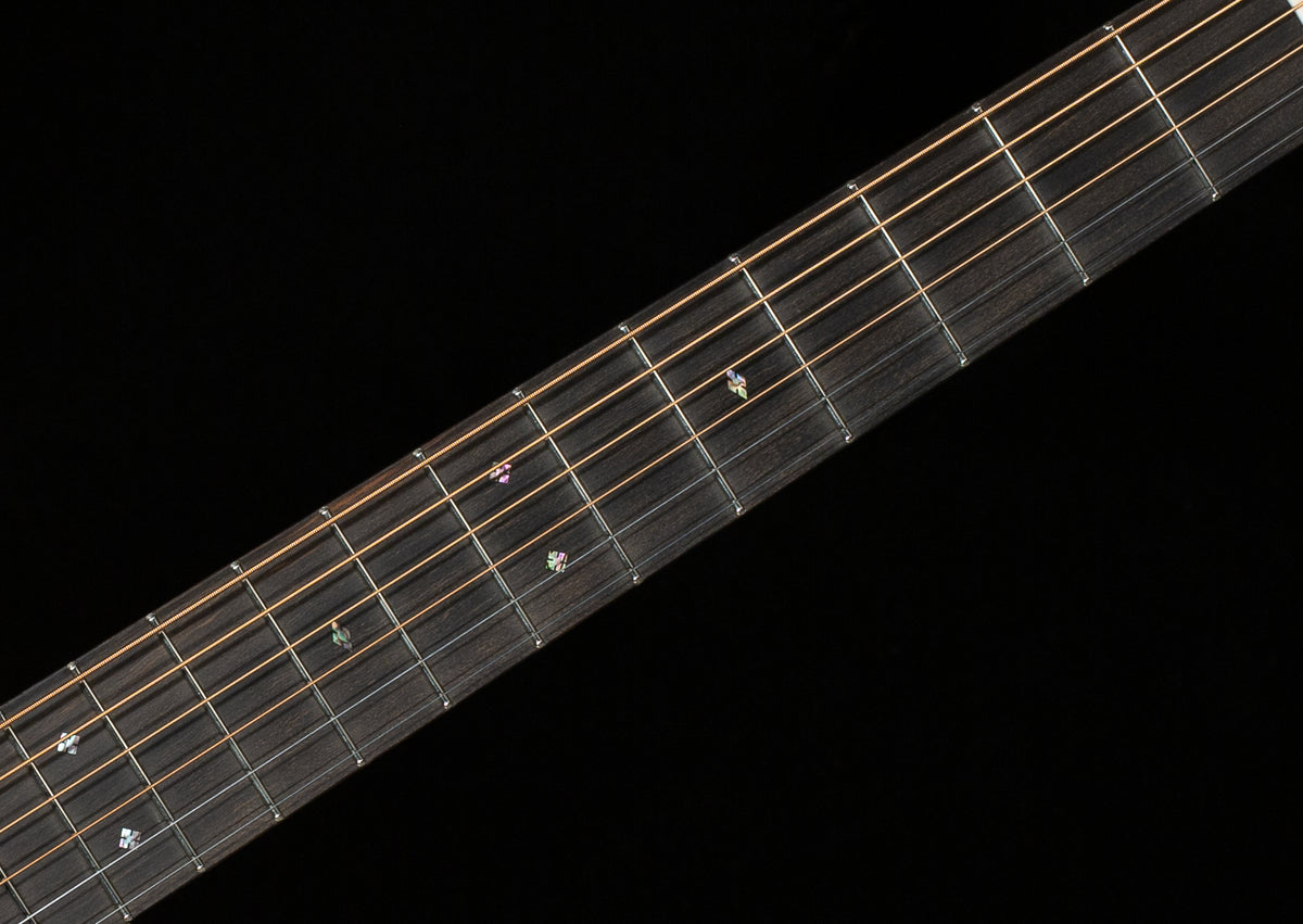 Martin Custom Shop Willcutt Exclusive 0 12 Fret Style 28 Wild Grain East Indian Rosewood (026)