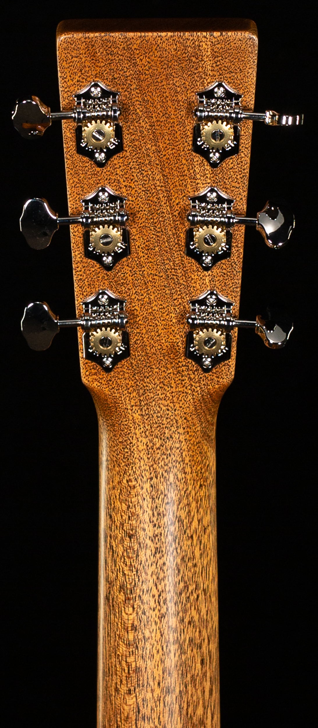 Martin Custom Shop Willcutt Exclusive OM Style 18 Sitka VTS/Flamed Mahogany (035)