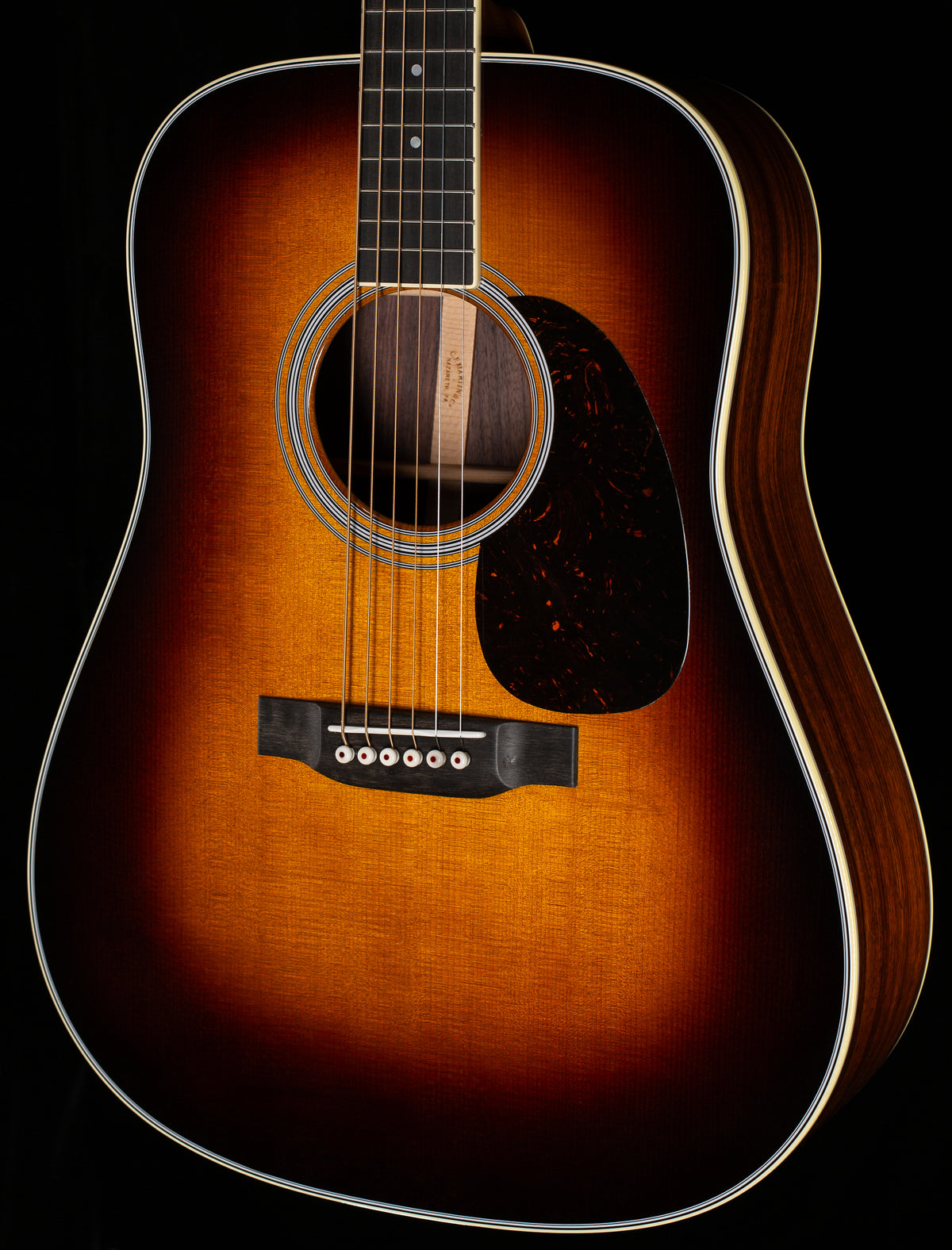 Martin D-35 Sunburst 2025 Spec (295)