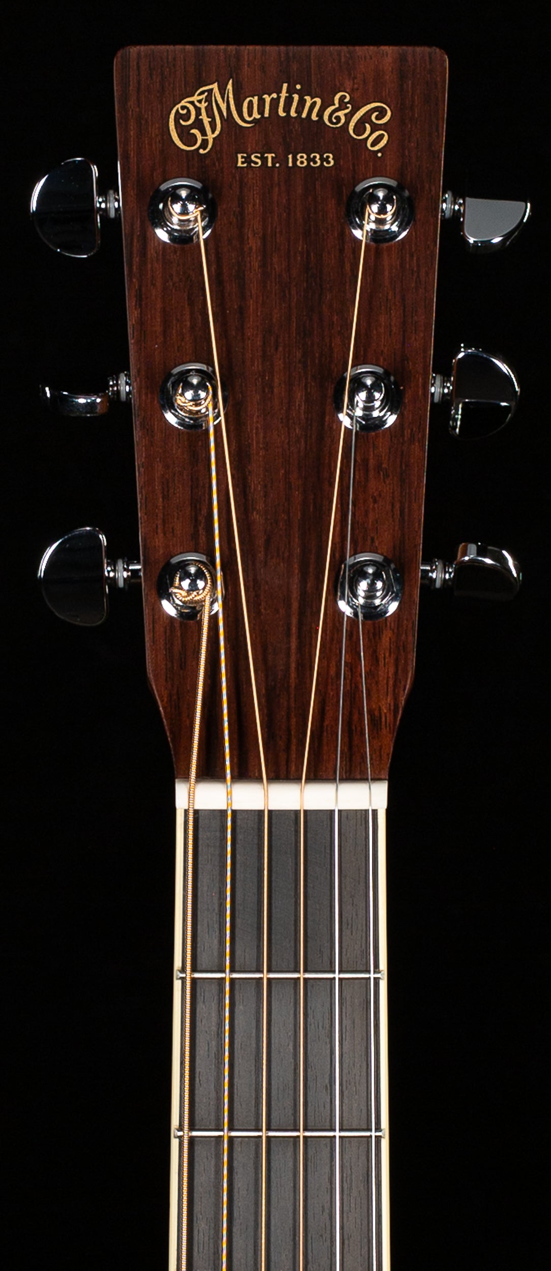 Martin D-35 Sunburst 2025 Spec (295)