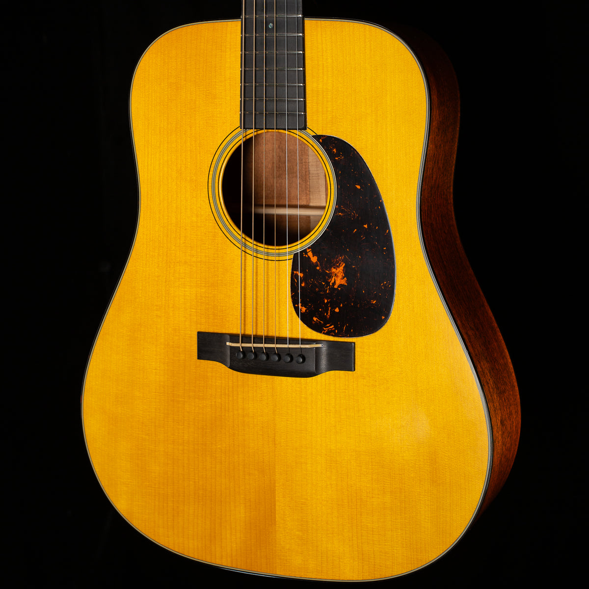 Martin Custom Shop D-18 Authentic 1937 Stage 1 Aging (418)