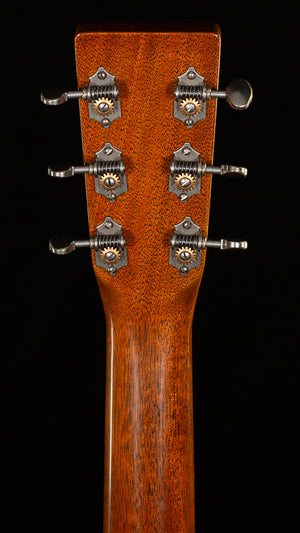 Martin Custom Shop D-18 Authentic 1937 Stage 1 Aging (418)