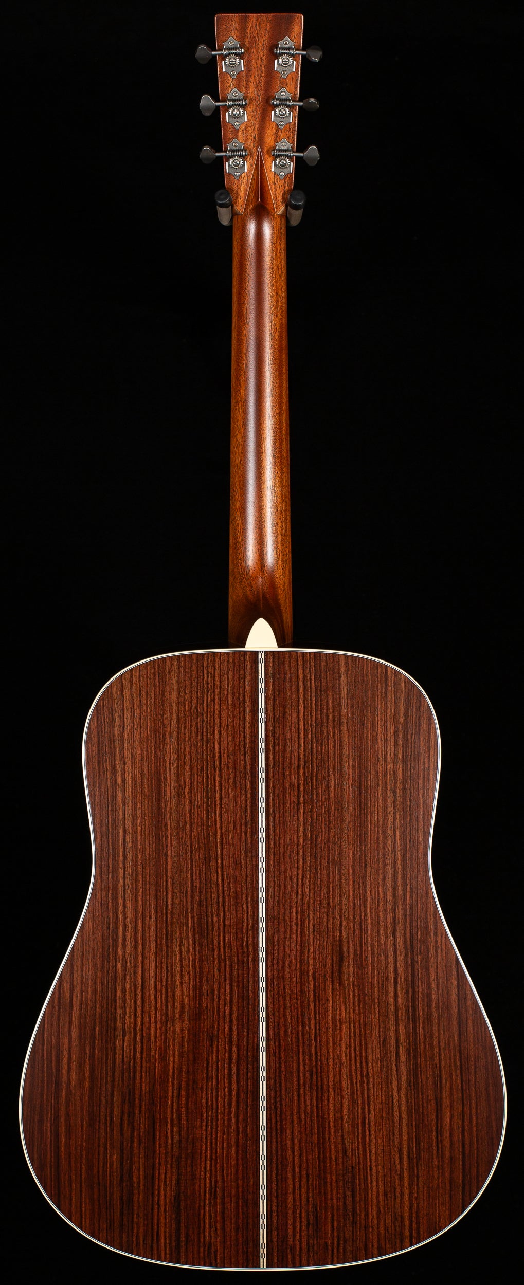 Martin D-28 StreetLegend 2025 Spec (686)