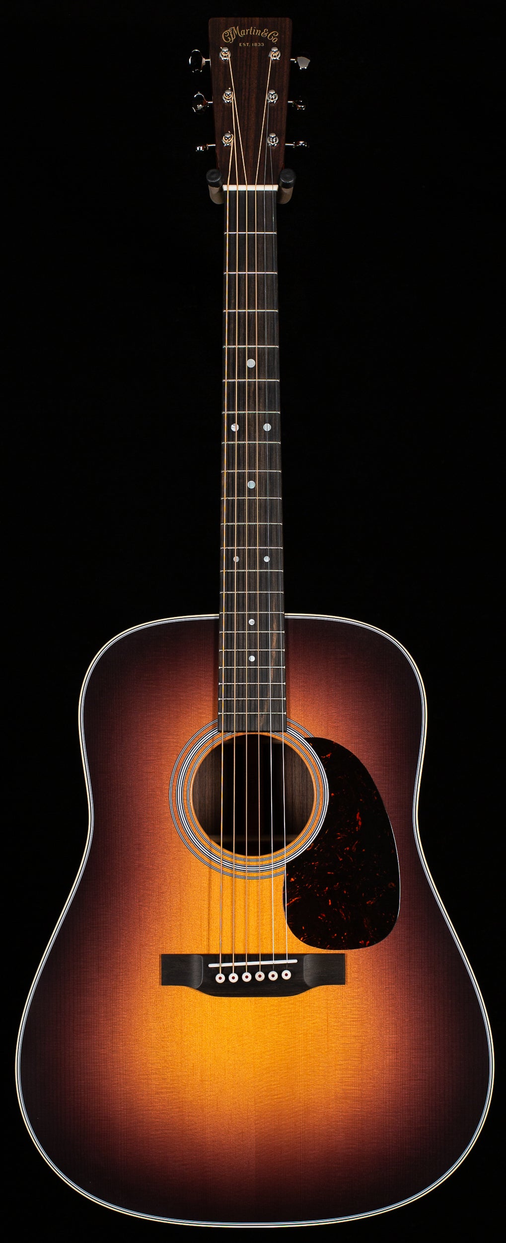 Martin D-28 Satin 1935 Sunburst 2025 Spec (125)