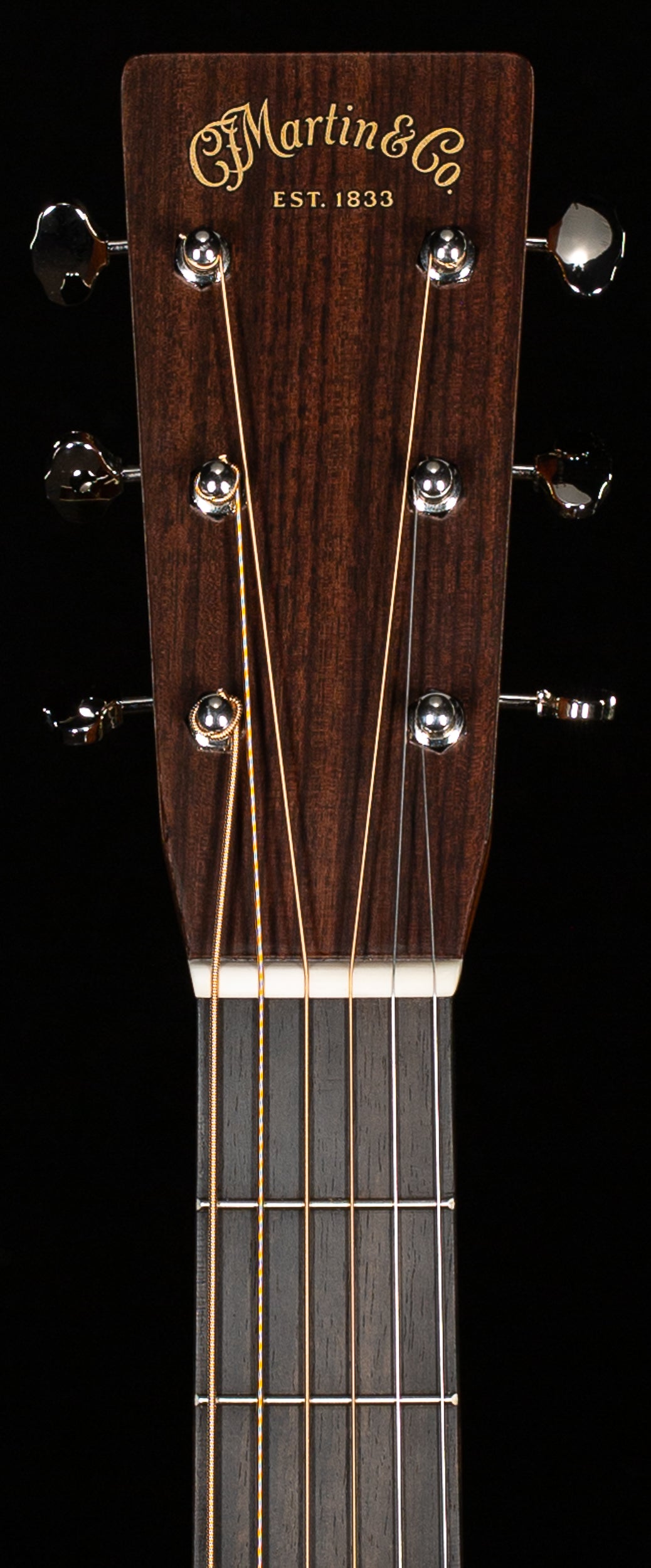 Martin D-28 Satin 1935 Sunburst 2025 Spec (125)