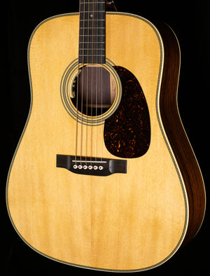 Martin HD-28E LR Baggs Anthem (224)