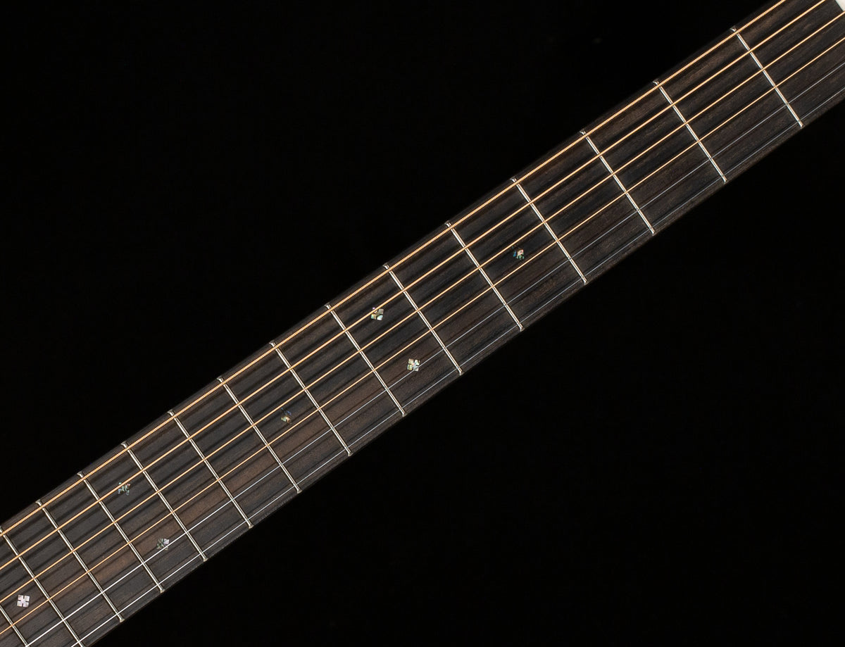 Martin HD-28E LR Baggs Anthem 2025 Spec (224)