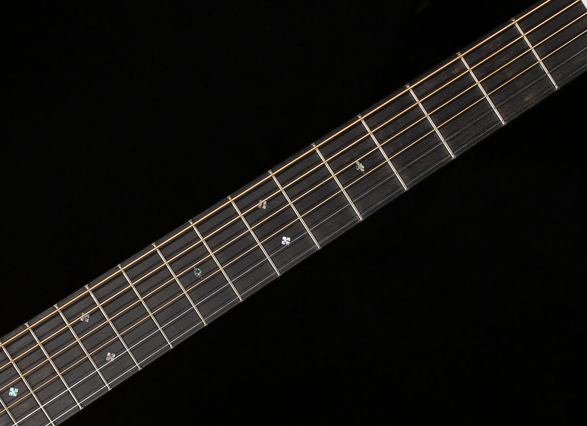 Martin 00-28 2025 Spec (563)