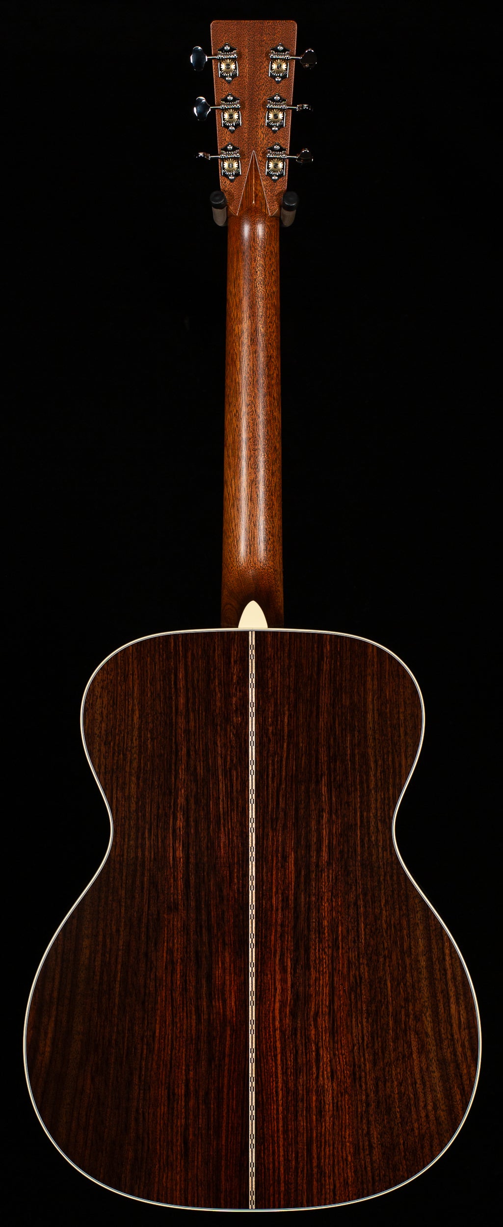 Martin 000-28 Sunburst 2025 Spec (231)