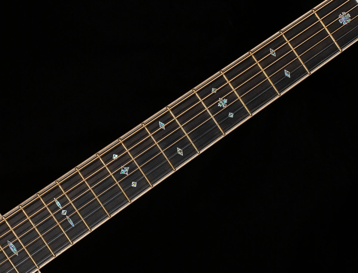 Martin D-42 Modern Deluxe (416)