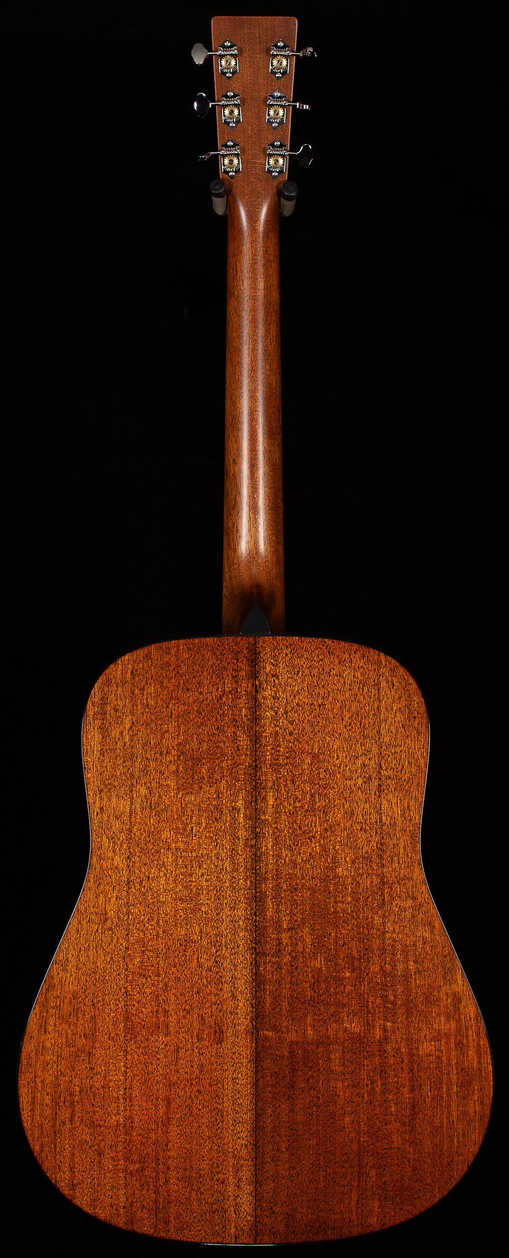 Martin D-18 Sunburst 2025 Spec (468)