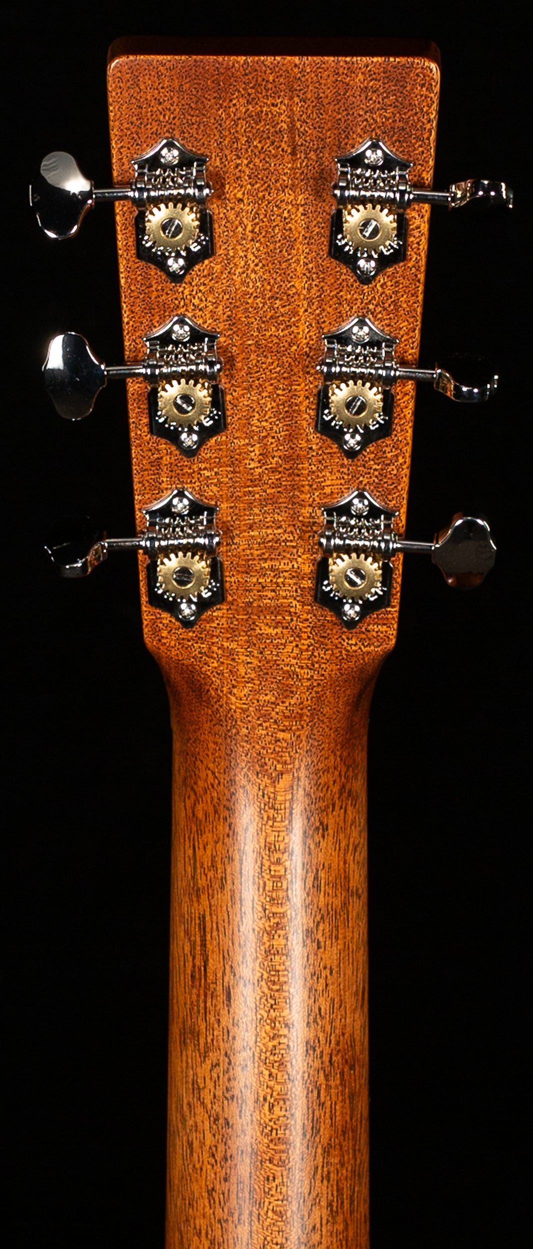 Martin D-18 Sunburst 2025 Spec (468)