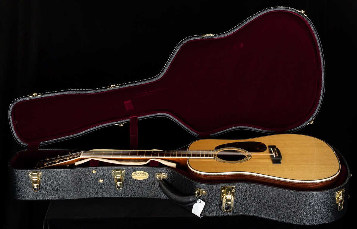 Martin D-45 Modern Deluxe (361)