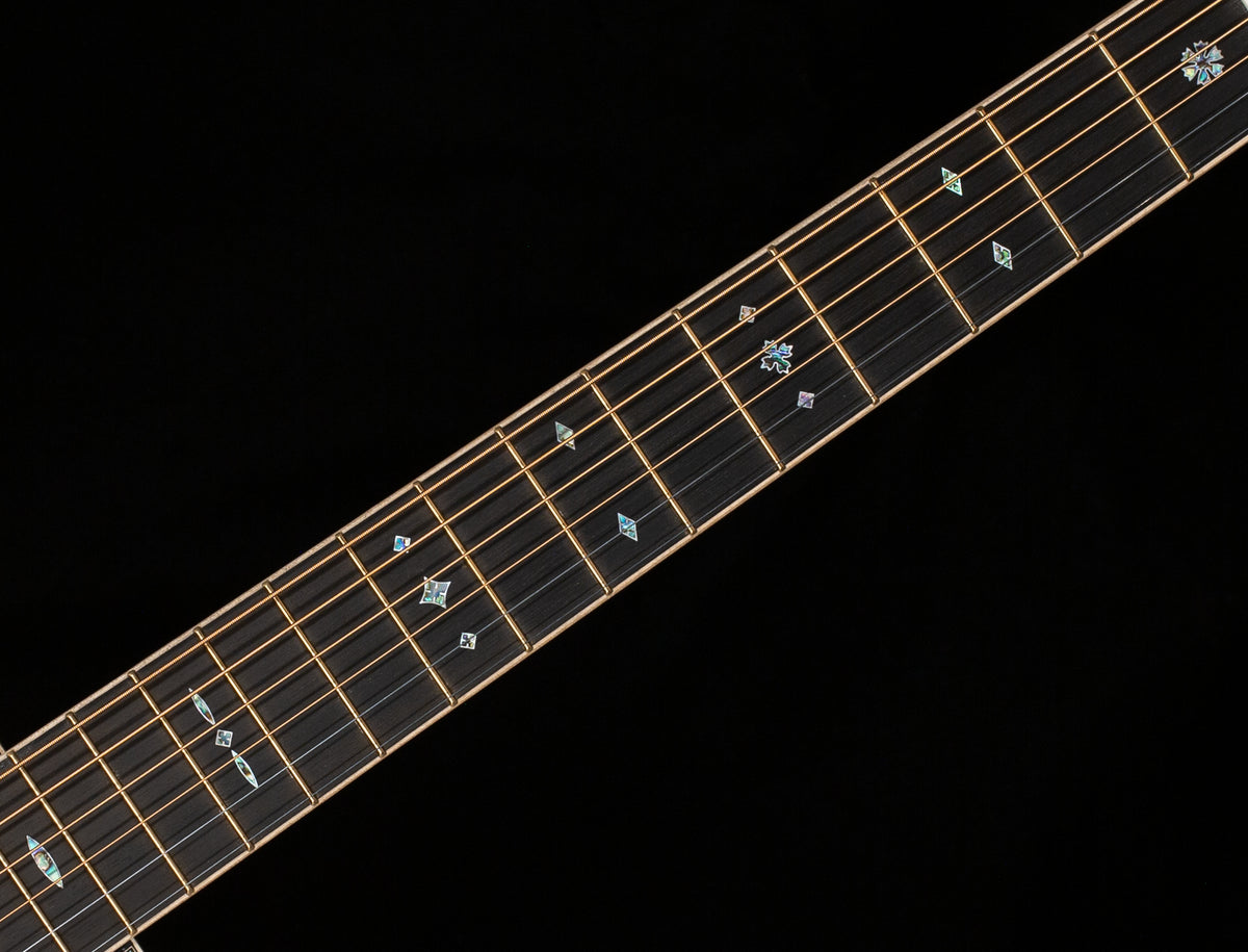 Martin D-45 Modern Deluxe (361)