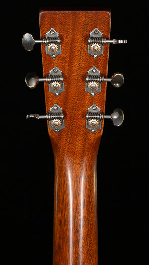 Martin D-18 Authentic 1937 VTS Aged (184)