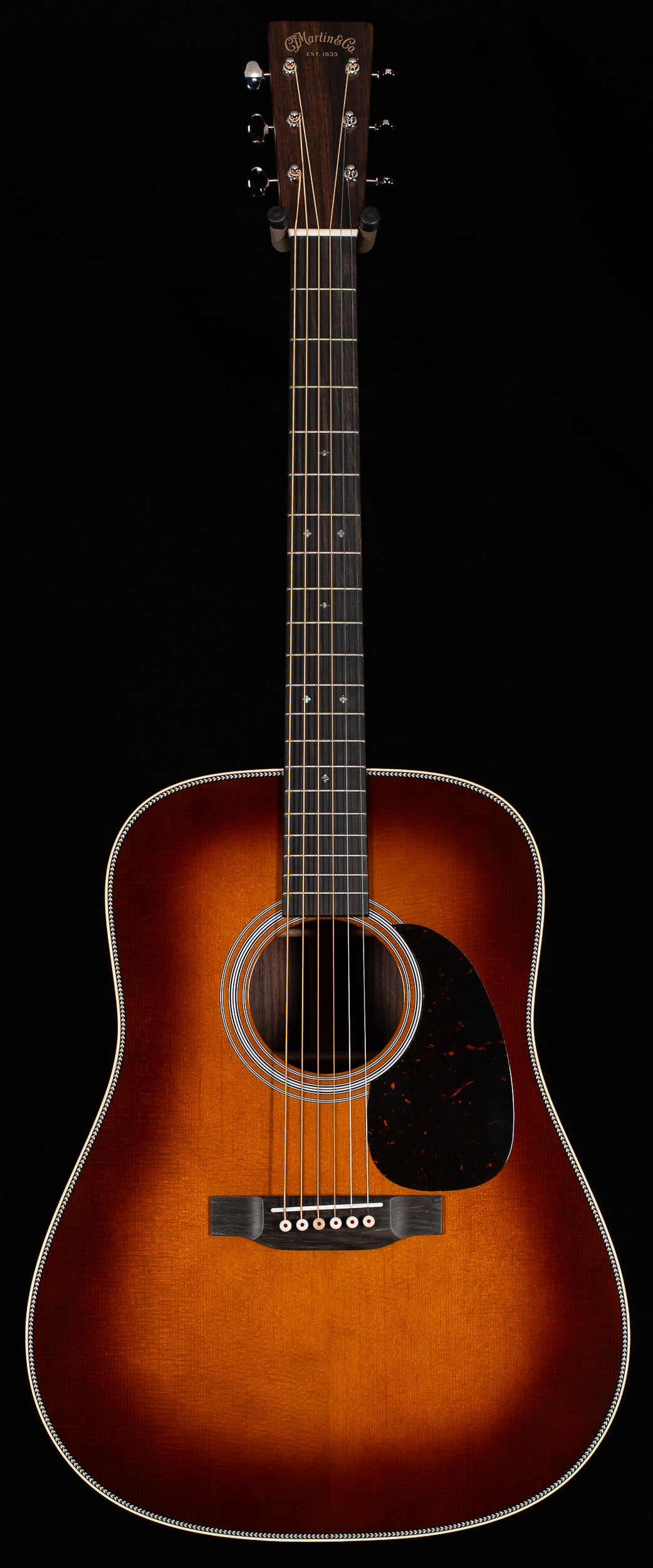 Martin HD-28 Ambertone 2025 Spec (781)