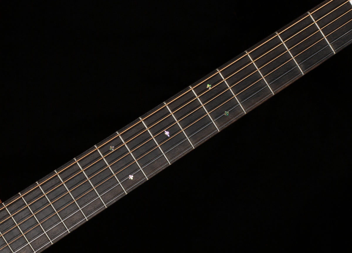 Martin 000-17 2025 Spec (830)
