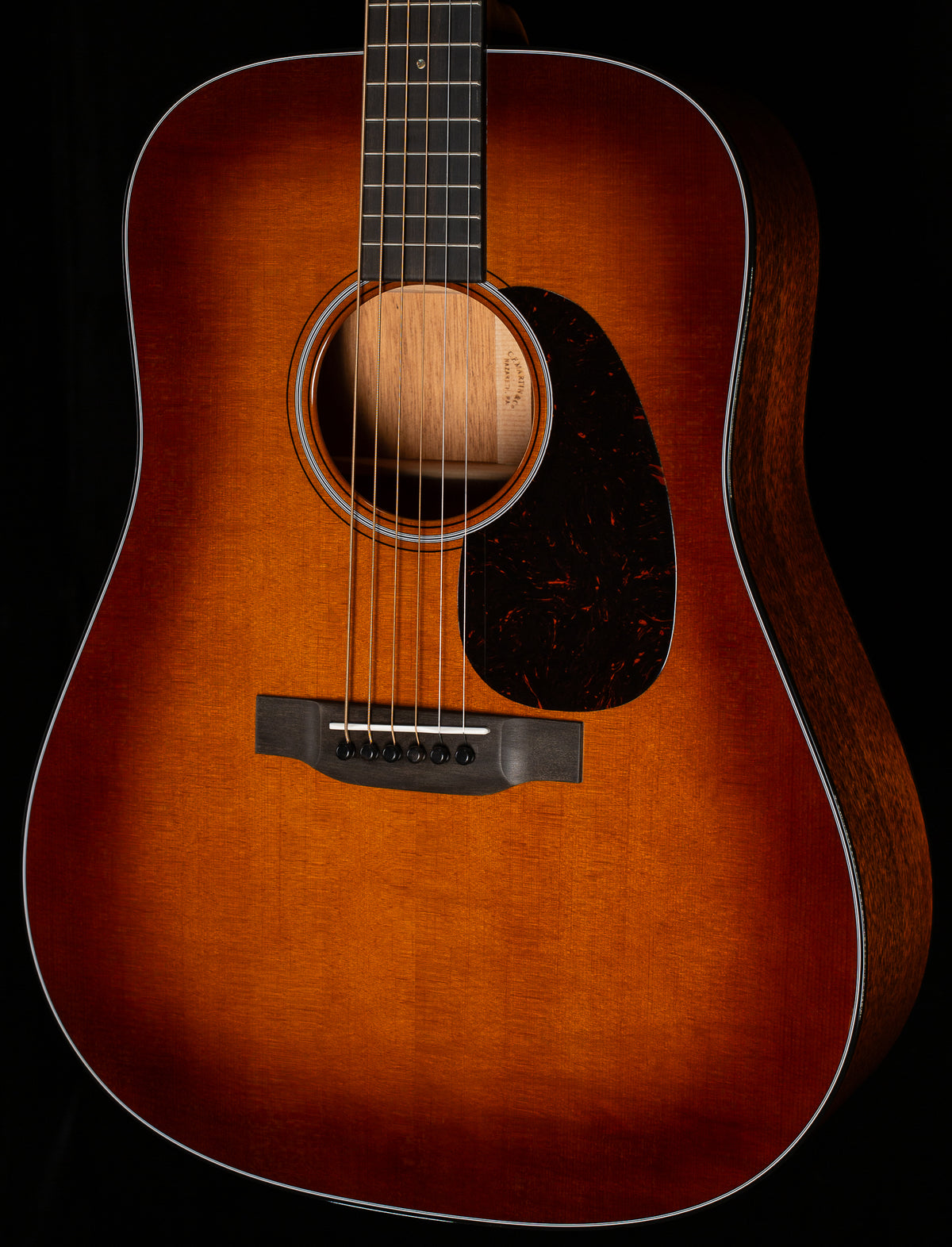 Martin D-18 Ambertone 2025 Specs (439)