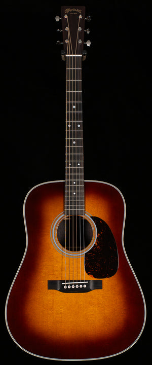 Martin D-28 Ambertone 2025 Spec (869)