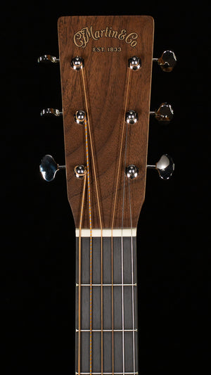 Martin Custom Shop Dreadnought Black Walnut w/ European Flamed Maple Binding (238)