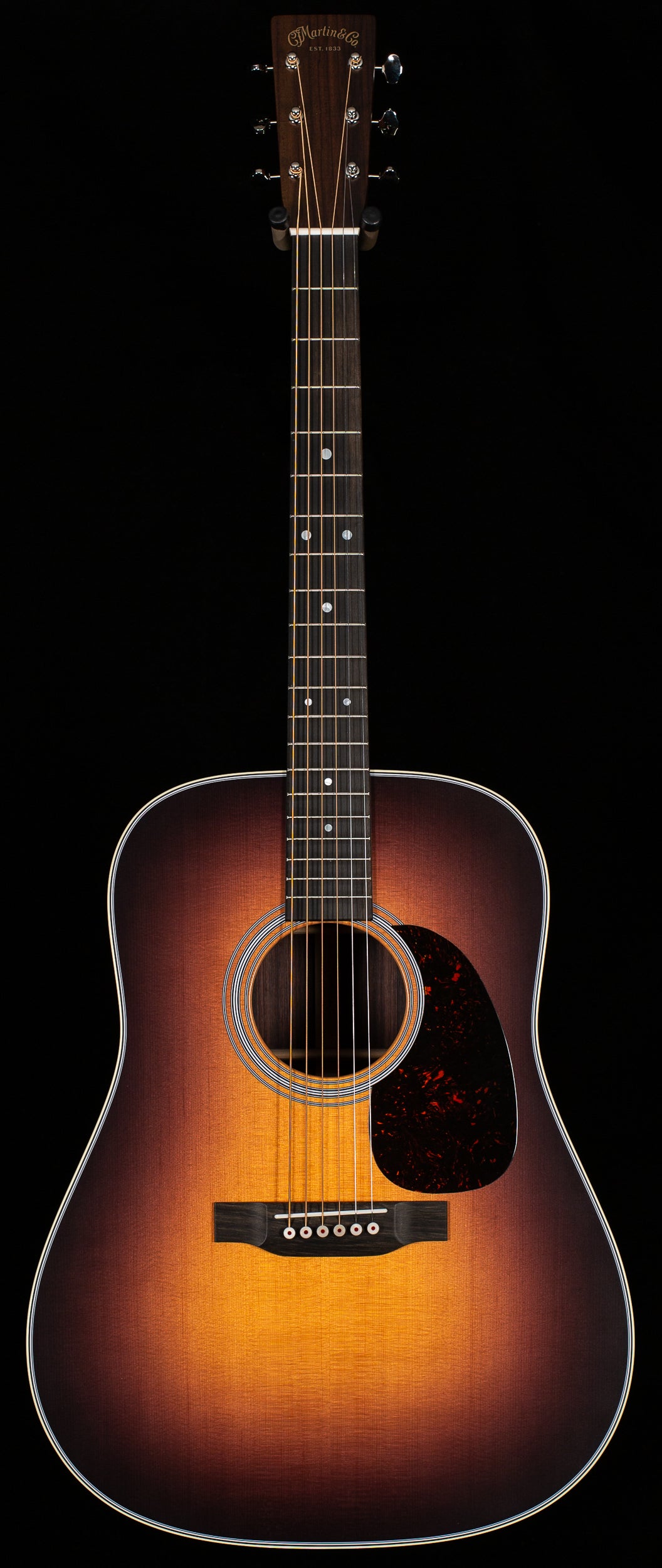 Martin D-28 Satin Sunburst 2025 Spec (004)