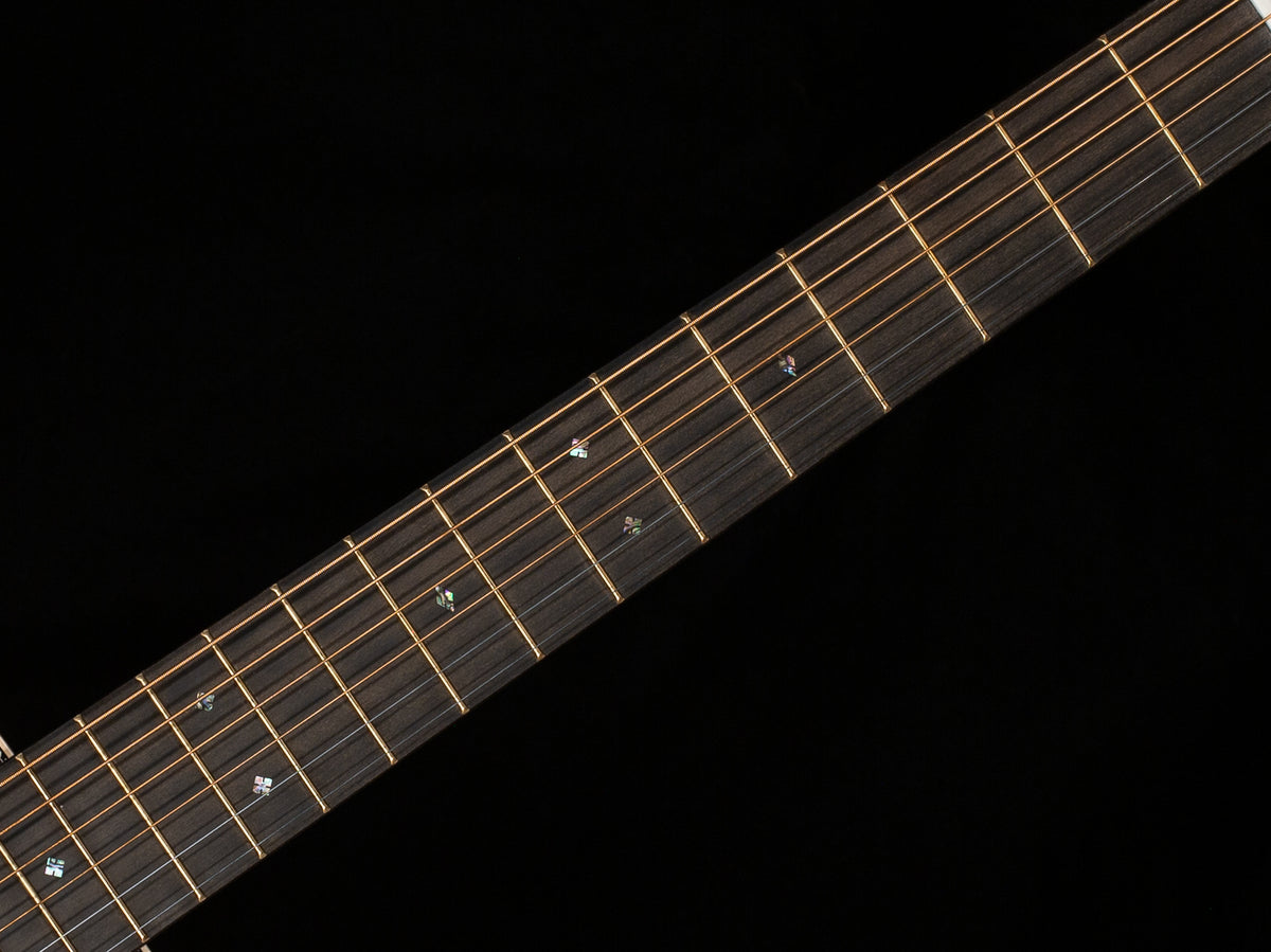 Martin 000-28 Modern Deluxe (119)