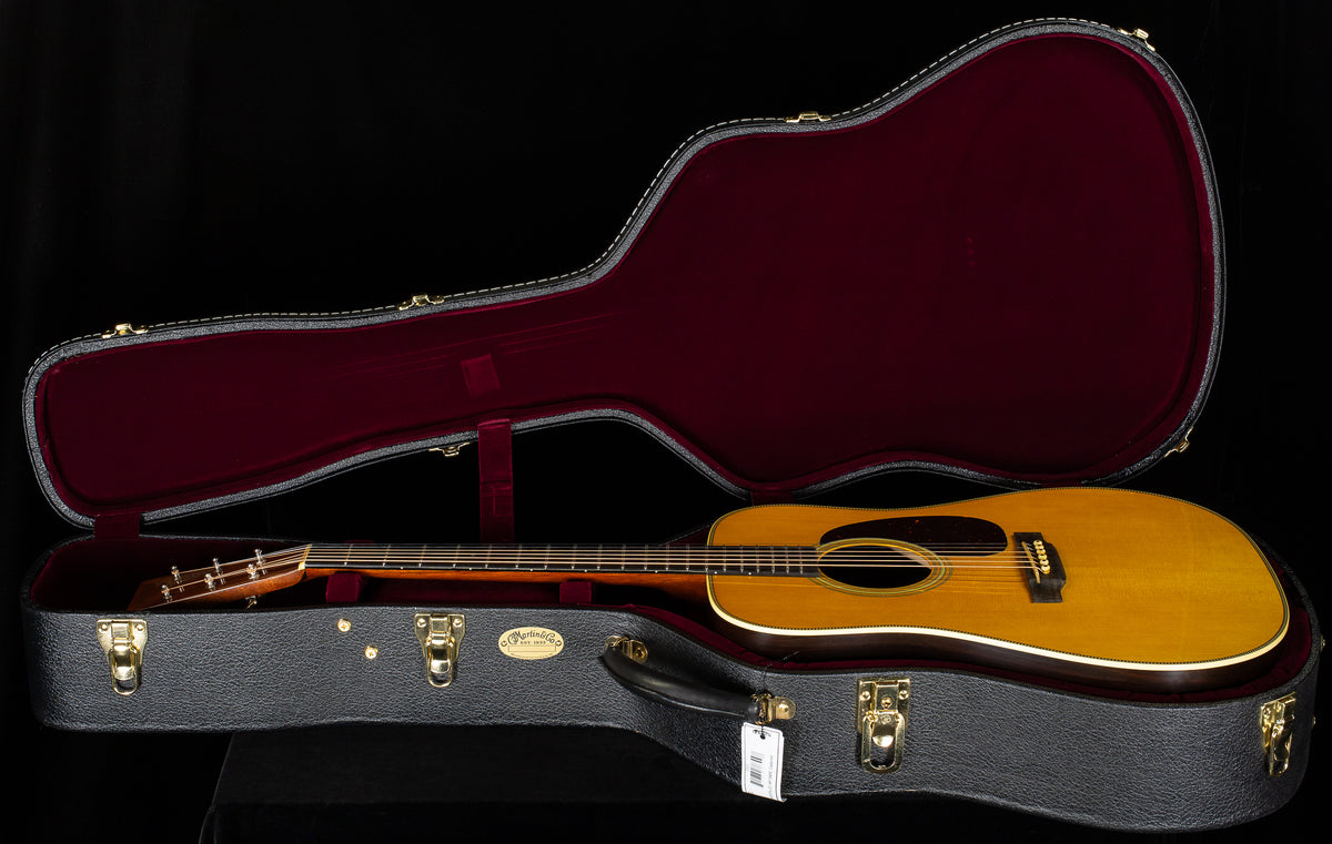 Martin Custom Shop D-28 Authentic 1937 Stage 1 Aging Madagascar Rosewood (639)