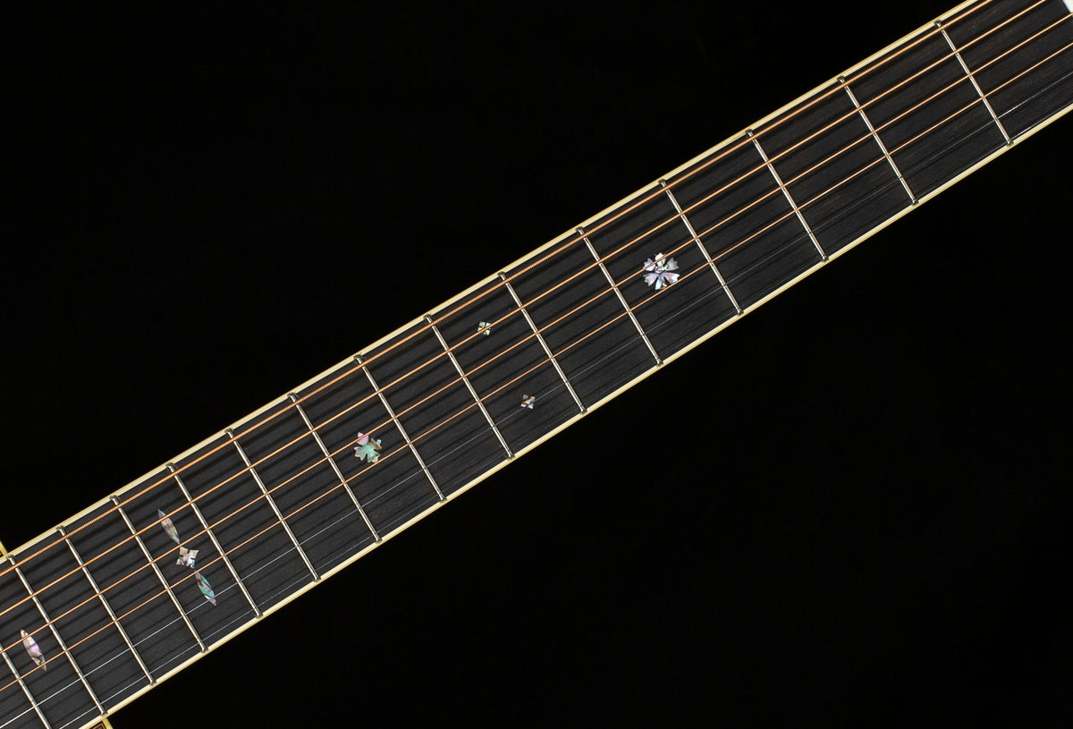 Martin 000-42EC 30th Annversary (819)