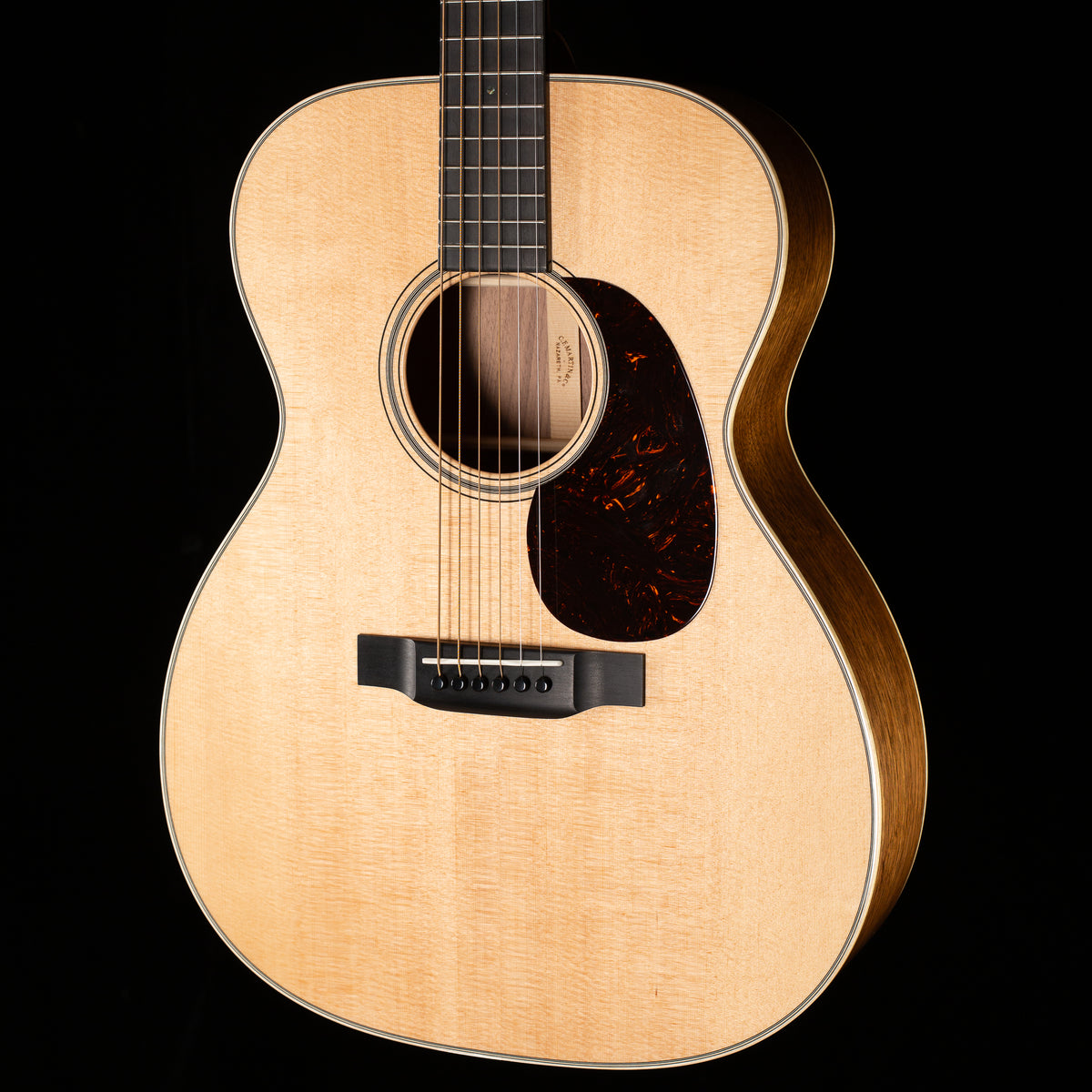 Martin Custom Shop 000 Black Walnut w/European Flame Maple Binding (497)