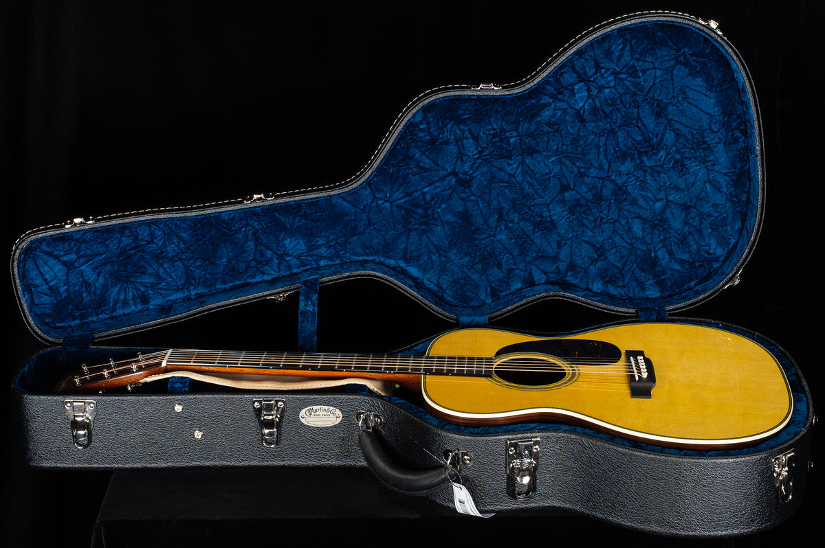 Martin 000-EC 30th Anniversary (371)