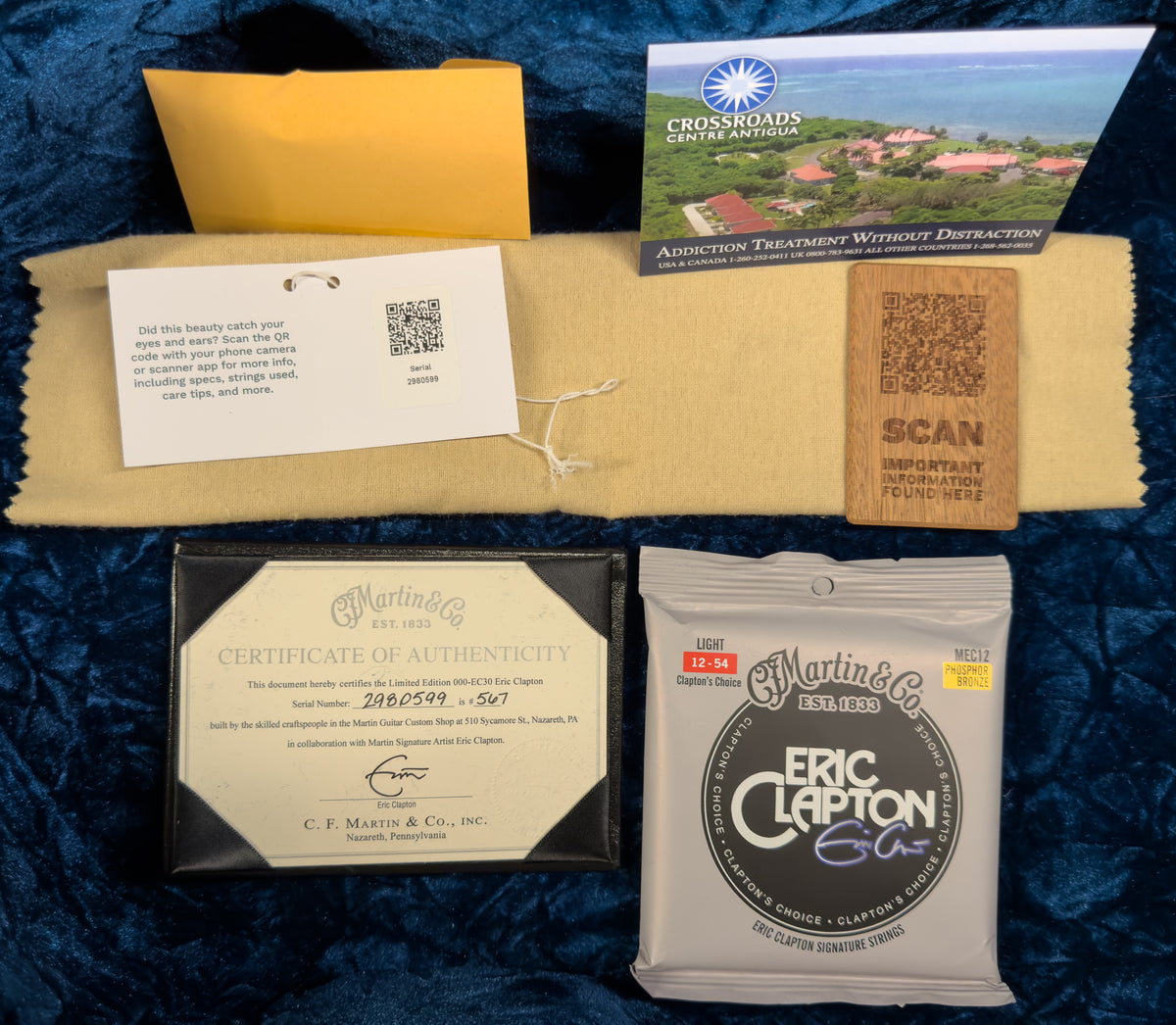 Martin 000-EC 30th Anniversary (599)