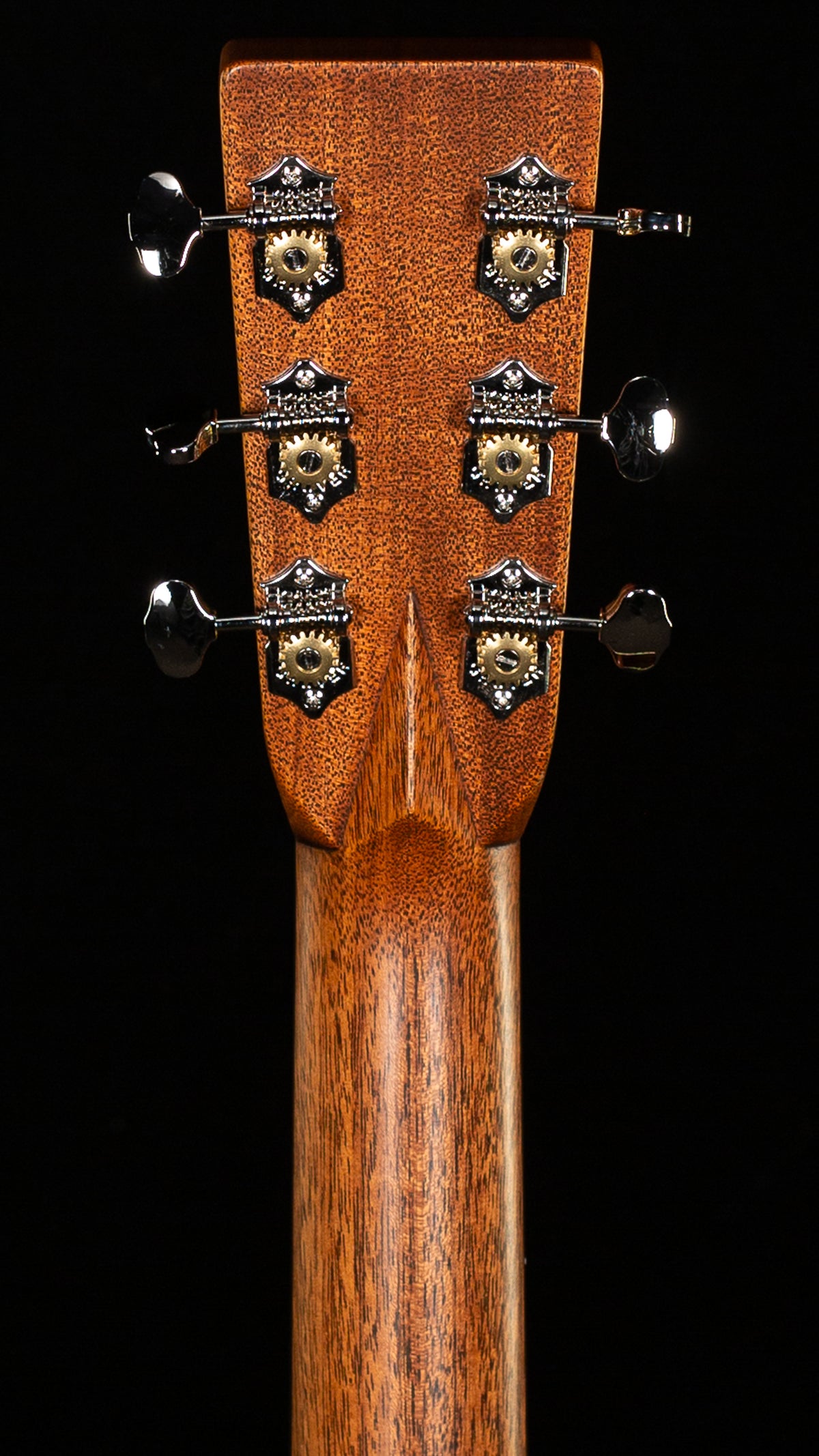 Martin HD-28 2025 Spec (154)