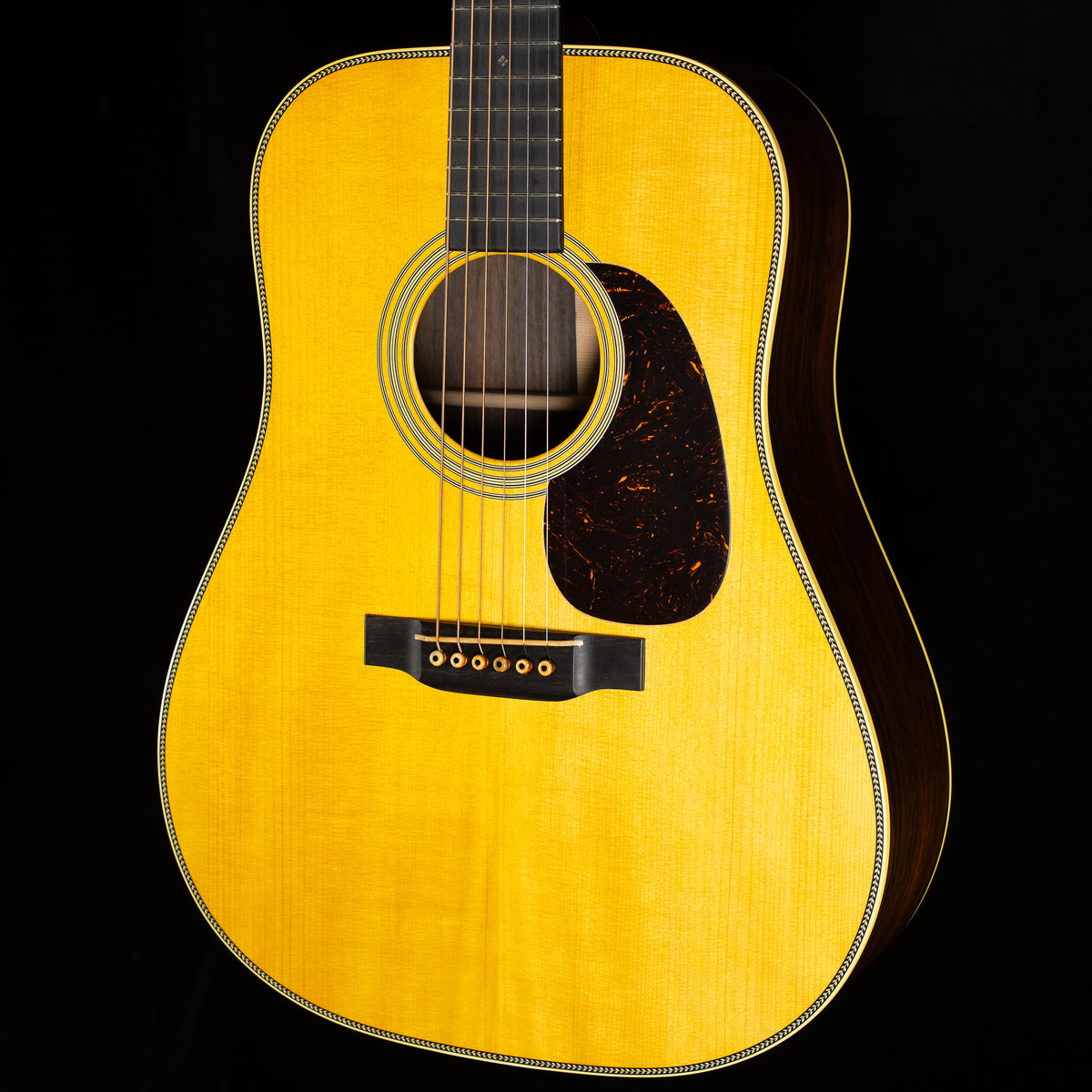 Martin Custom Shop Authentic D-28 1937 Stage 1 Aging Brazilian Rosewood (369)