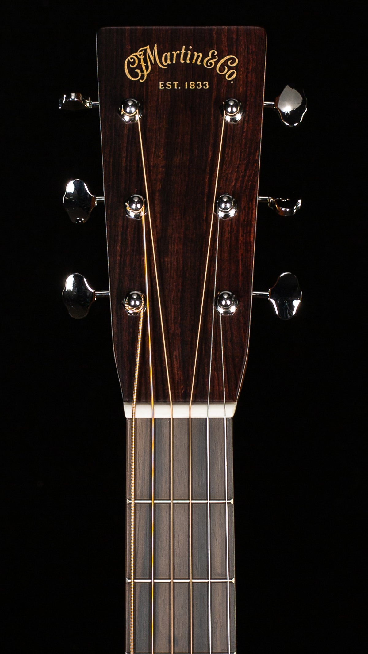 Martin 000-28 2025 Spec (187)