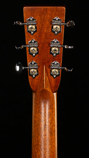 Martin D-28 Satin 2025 Spec (345)