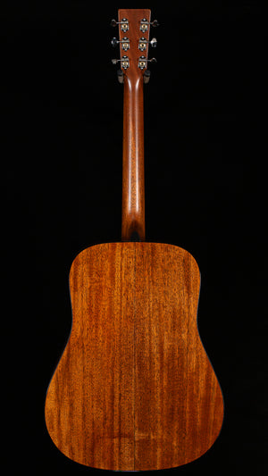 Martin D-18 Ambertone 2025 Specs (477)