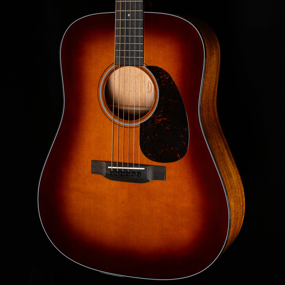 Martin D-18 Ambertone 2025 Specs (477)