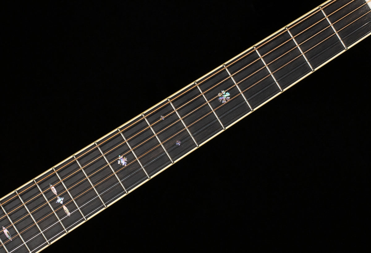 Martin 000-42EC 30th Annversary (490)