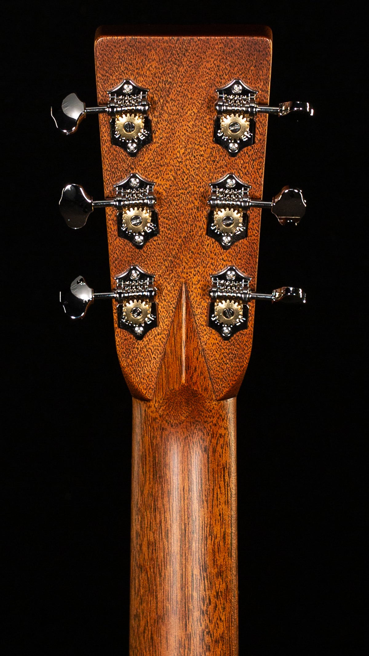Martin OM-28 2025 Specs (389)